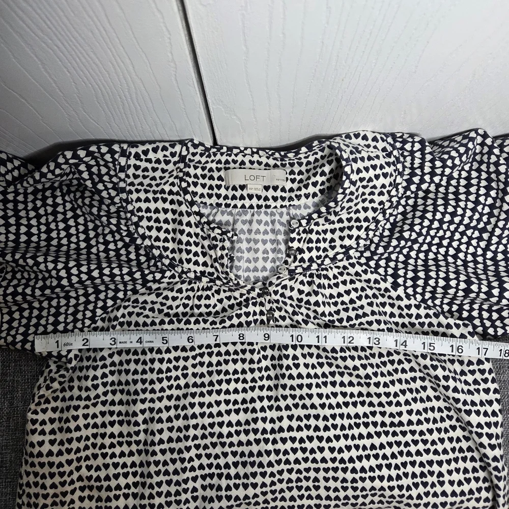 LOFT Navy Blue & White Heart-Print Puff Sleeve Blouse-Size XS Petites